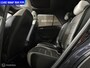 Volkswagen T-Roc 2.0 TSI Pano Virtual Leer LED 19” Velgen CarPlay
