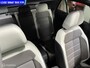 Volkswagen T-Roc 2.0 TSI Pano Virtual Leer LED 19” Velgen CarPlay