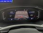 Volkswagen T-Roc 2.0 TSI Pano Virtual Leer LED 19” Velgen CarPlay