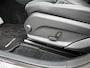 Mercedes-Benz GLC 300e 4MATIC Business Solution 320 PK | Automaat | Panoramadak | Camera | Parkeersensoren | Stoelverwarming | Apple Carplay | Android Auto | Trekhaak |