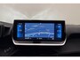 Peugeot 208 1.2T Blue Lease Allure | 100 PK | Parkeer Camera Achter | Navigatie | Apple Carplay & Android Auto | Parkeer Sensoren Voor & Achter | Climate Control