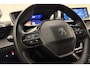 Peugeot 208 1.2T Blue Lease Allure | 100 PK | Parkeer Camera Achter | Navigatie | Apple Carplay & Android Auto | Parkeer Sensoren Voor & Achter | Climate Control