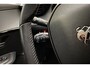 Peugeot 208 1.2T Blue Lease Allure | 100 PK | Parkeer Camera Achter | Navigatie | Apple Carplay & Android Auto | Parkeer Sensoren Voor & Achter | Climate Control