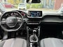 Peugeot 208 1.2 PureTech Allure Navi-Carplay Stoelverwarming Led 360-Camera 3D-Cockpit