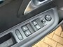 Peugeot 208 1.2 PureTech Allure Navi-Carplay Stoelverwarming Led 360-Camera 3D-Cockpit