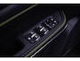 Lynk & Co 01 1.5 More | Panoramadak | 360° camera | Stuurverwarming | 75 km Electrisch |