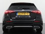 Mercedes-Benz A-klasse 180 Star Edition AMG Line | Panorama - Schuifdak | Sfeerverlichting | Multibeam Led | DAB+ Radio | Achteruitrijcamera | Voorstoelen Verwarmd | 19" Lichtmetalen AMG Velgen