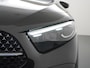 Mercedes-Benz A-klasse 180 Star Edition AMG Line | Panorama - Schuifdak | Sfeerverlichting | Multibeam Led | DAB+ Radio | Achteruitrijcamera | Voorstoelen Verwarmd | 19" Lichtmetalen AMG Velgen