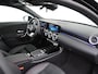 Mercedes-Benz A-klasse 180 Star Edition AMG Line | Panorama - Schuifdak | Sfeerverlichting | Multibeam Led | DAB+ Radio | Achteruitrijcamera | Voorstoelen Verwarmd | 19" Lichtmetalen AMG Velgen