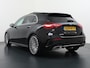 Mercedes-Benz A-klasse 180 Star Edition AMG Line | Panorama - Schuifdak | Sfeerverlichting | Multibeam Led | DAB+ Radio | Achteruitrijcamera | Voorstoelen Verwarmd | 19" Lichtmetalen AMG Velgen