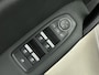 Renault Captur 1.3 TCe Edition One 130PK | Automaat | Navigatie 9,3'' | Adaptieve Cruise Control | Half-Lederen Bekleding | Achteruitrijcamera | Apple CarPlay & Android Auto