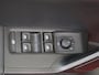 SEAT Arona 1.0 TSI Style | Stoelverwarming | CarPlay | Elektrisch inklapbare buitenspiegels | Cruise control | Lane- en frontassist | Airco |