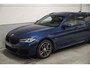 BMW 5-Serie Touring 530e M-Sport | Panoramadak | Driving Assistant Professional | Hifi | Elektr. Trekhaak