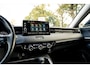 Honda HR-V 1.5 Full Hybrid Advance automaat | Premium Opal White Silver | 4 Seizoenen banden | Volledig Dealeronderhouden | Navigatie | Carplay / Android Auto