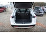 Honda HR-V 1.5 Full Hybrid Advance automaat | Premium Opal White Silver | 4 Seizoenen banden | Volledig Dealeronderhouden | Navigatie | Carplay / Android Auto