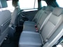 Volkswagen Tiguan 1.5 TSI Comfortline Bus. R-Line, Full LED / Virtual Cockpit / Carplay + Android Auto / Adaptive cruise / 19' LMV