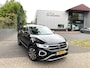 Volkswagen T-Roc 1.5 TSI Style/ Camera/ Nav/ Massage/ IQ LED/ CarPlay