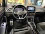Volkswagen T-Roc 1.5 TSI Style/ Camera/ Nav/ Massage/ IQ LED/ CarPlay