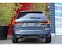 Volvo XC60 2.0 T8 Plug-in hybrid AWD Ultra Black Edition | Luchtvering | Bowers&Wilkins | Massage | Panoramadak | Pilot Assist | 22" Velgen