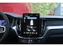 Volvo XC60 2.0 T8 Plug-in hybrid AWD Ultra Black Edition | Luchtvering | Bowers&Wilkins | Massage | Panoramadak | Pilot Assist | 22" Velgen