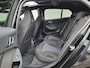 BMW 1-Serie 118i Automaat / Dealer onderhouden / M-Sport / 19" velgen / Navigatie / Panoramadak / Harman Kardon audio / DAB / Sportstoelen / Achteruitrijcamera / Headup display / Digital Cockpit /