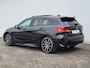 BMW 1-Serie 118i Automaat / Dealer onderhouden / M-Sport / 19" velgen / Navigatie / Panoramadak / Harman Kardon audio / DAB / Sportstoelen / Achteruitrijcamera / Headup display / Digital Cockpit /
