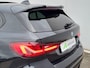 BMW 1-Serie 118i Automaat / Dealer onderhouden / M-Sport / 19" velgen / Navigatie / Panoramadak / Harman Kardon audio / DAB / Sportstoelen / Achteruitrijcamera / Headup display / Digital Cockpit /
