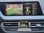 BMW 1-Serie 118i Automaat / Dealer onderhouden / M-Sport / 19" velgen / Navigatie / Panoramadak / Harman Kardon audio / DAB / Sportstoelen / Achteruitrijcamera / Headup display / Digital Cockpit /
