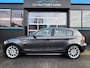 BMW 1-Serie 116i Business+ 18Inch Airco Schuifdak Sport interieur Zeer mooie Auto