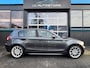 BMW 1-Serie 116i Business+ 18Inch Airco Schuifdak Sport interieur Zeer mooie Auto