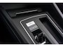 Volkswagen Golf 2.0 TSI R 4Motion Performance Akrapovic HUD