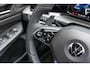 Volkswagen Golf 2.0 TSI R 4Motion Performance Akrapovic HUD