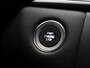 Renault Captur TCe 130pk Intens | Automaat | Achteruitrij camera | Navigatie | Climate Control | Adaptive Cruise Control | Trekhaak