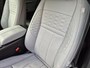 Land Rover Range Rover Evoque 1.5 P300e AWD Autobiography PHEV Automaat / Glazen schuif- en kanteldak / Adaptief CC / Stoelventilatie voor / Meridian Audio Systeem / Stuur-, Stoel en Achterbankverwarming / Elektrische achterklep / Achteruitrijcamera /