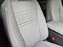 Land Rover Range Rover Evoque 1.5 P300e AWD Autobiography PHEV Automaat / Glazen schuif- en kanteldak / Adaptief CC / Stoelventilatie voor / Meridian Audio Systeem / Stuur-, Stoel en Achterbankverwarming / Elektrische achterklep / Achteruitrijcamera /