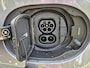 Land Rover Range Rover Evoque 1.5 P300e AWD Autobiography PHEV Automaat / Glazen schuif- en kanteldak / Adaptief CC / Stoelventilatie voor / Meridian Audio Systeem / Stuur-, Stoel en Achterbankverwarming / Elektrische achterklep / Achteruitrijcamera /