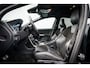 Volvo XC60 2.0 D4 FWD Geartronic R-Design | Trekhaak | Xenon | Sportstoelen | BLIS | 18 inch LMV