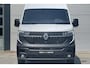 Renault Master T35 2.0 dCi 150 L2H2 Advance | houten laadvloer en zijwandbekleding in de laadruimte | comfortstoel voor de passagier | vierseizoenbanden met spatschermen | trekhaak en op- en ombouw module