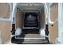Renault Master T35 2.0 dCi 150 L2H2 Advance | houten laadvloer en zijwandbekleding in de laadruimte | comfortstoel voor de passagier | vierseizoenbanden met spatschermen | trekhaak en op- en ombouw module