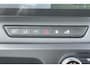 Renault Master T35 2.0 dCi 150 L2H2 Advance | houten laadvloer en zijwandbekleding in de laadruimte | comfortstoel voor de passagier | vierseizoenbanden met spatschermen | trekhaak en op- en ombouw module