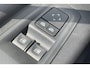 Renault Master T35 2.0 dCi 150 L2H2 Advance | houten laadvloer en zijwandbekleding in de laadruimte | comfortstoel voor de passagier | vierseizoenbanden met spatschermen | trekhaak en op- en ombouw module