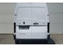 Renault Master T35 2.0 dCi 150 L2H2 Advance | houten laadvloer en zijwandbekleding in de laadruimte | comfortstoel voor de passagier | vierseizoenbanden met spatschermen | trekhaak en op- en ombouw module