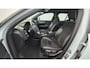 Volvo XC40 1.5 T5 Recharge R-Design 19" Wielen - Trekhaak - Harman Kardon Audio - Climate - Two Tone - Camera achter