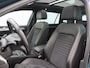 Volkswagen Passat Variant 1.4 TSI PHEV GTE Business | Panoramadak | Adaptive Cruise | Climate Control | Stoelverwarming | Headup Display | Dynaudio | Keyless | Carplay | Camera | 18 inch | LED | 127.622 Km!!