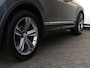 Volkswagen Tiguan 1.5 TSI ACT R-Line 150PK DSG | Led | Camera | Trekhaak | Spiegelpakket | Stoelverwarming