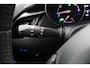Toyota C-HR 1.8 Hybrid Dynamic |zeer lage km stand | Keyless | Parkeercamera en Sensoren achter |