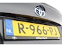 Toyota C-HR 1.8 Hybrid Dynamic |zeer lage km stand | Keyless | Parkeercamera en Sensoren achter |