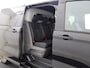 Volkswagen Transporter 2.0 TDI Dubbele cabine L2H1 30 Bulli LEDER / ZWARTE HEMEL / ZWARTE EMBLEMEN / SIDEBARS ZWART / VOOR + ACHTERSPOILER ZWART / LAADRUIMTE BETIMMERING