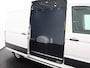 Volkswagen Crafter 35 2.0 TDI 140 PK L3H3 Highline | Voorruitverwarming | ERGO Stoel | Bijrijdersbank | Parkeerhulp | Laadruimte betimmering |