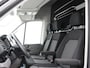 Volkswagen Crafter 35 2.0 TDI 140 PK L3H3 Highline | Voorruitverwarming | ERGO Stoel | Bijrijdersbank | Parkeerhulp | Laadruimte betimmering |